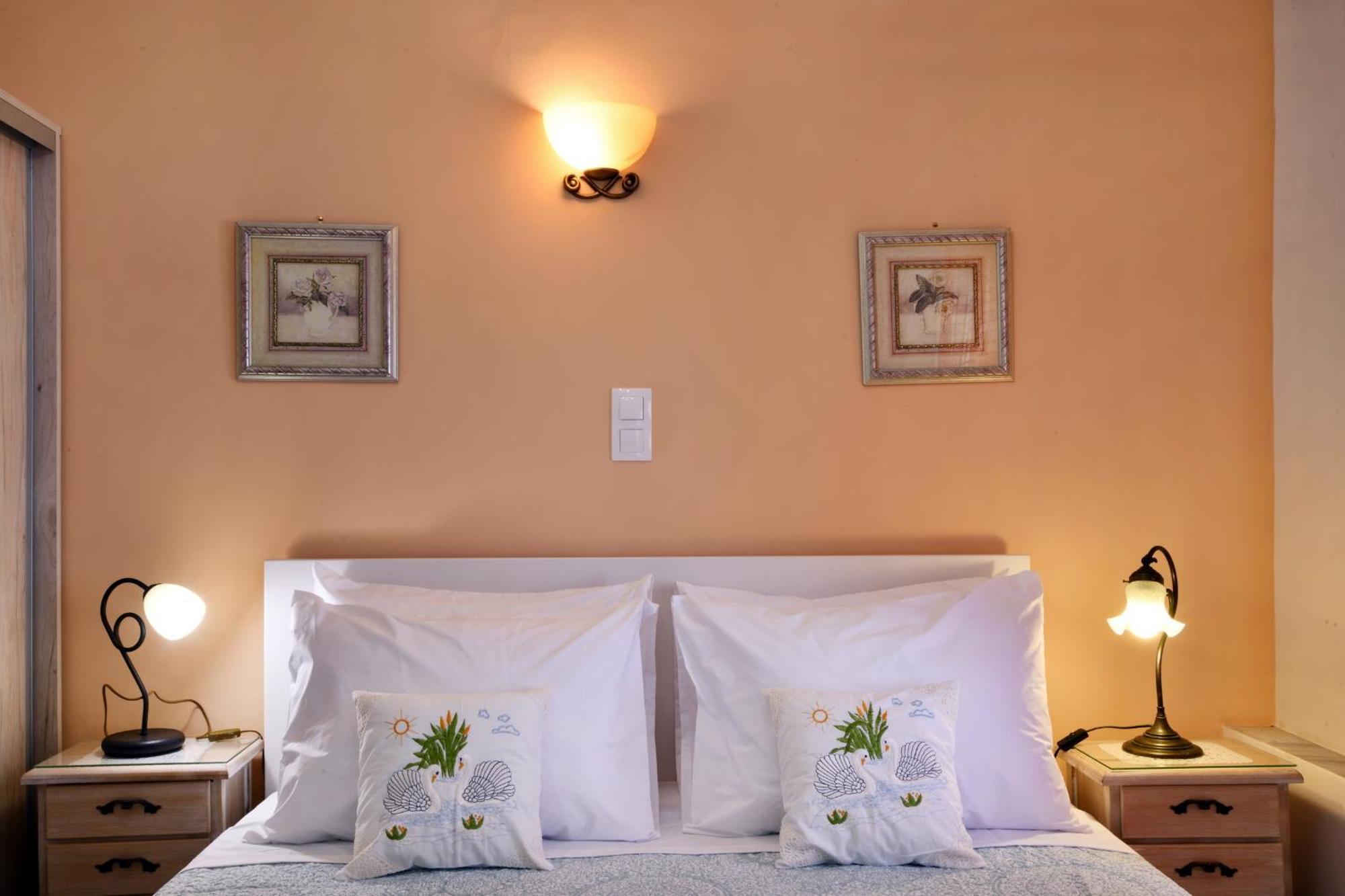 Favola Golden Beach Villa Daratsos Ngoại thất bức ảnh