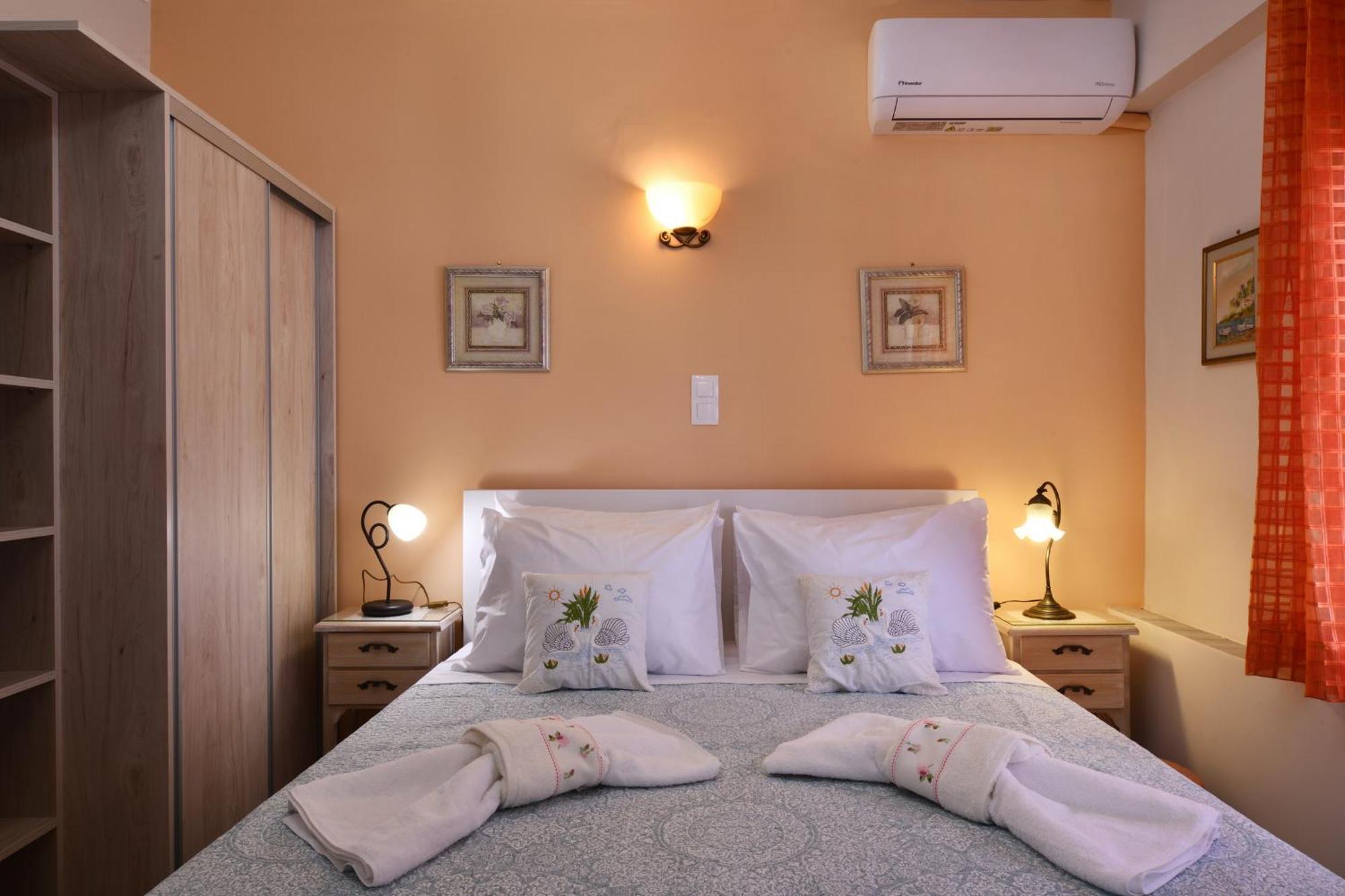Favola Golden Beach Villa Daratsos Ngoại thất bức ảnh